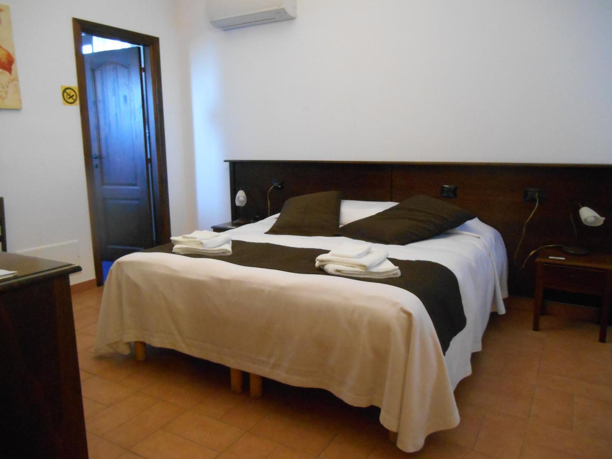 Bed & Breakfast Giardini Di Marzo レッチェ エクステリア 写真